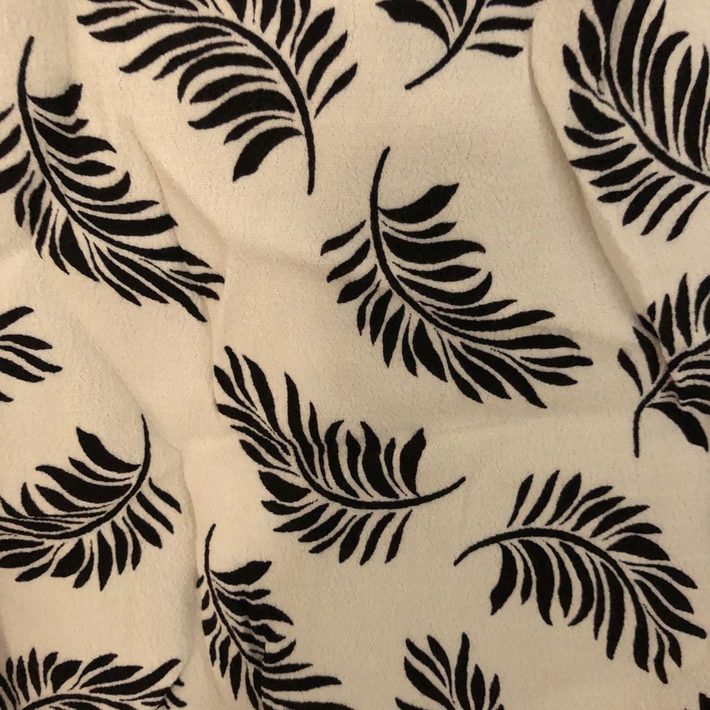 H&M Blouse - Picture 3 of 4